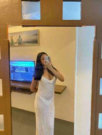 Full leaked Elara lyyy private onlyfans photo