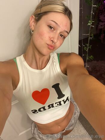 Full leaked Elise eve private onlyfans photo