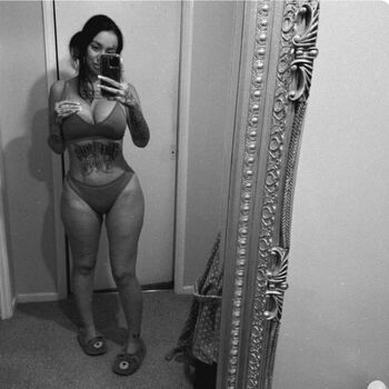 Full leaked Elise warren private onlyfans photo