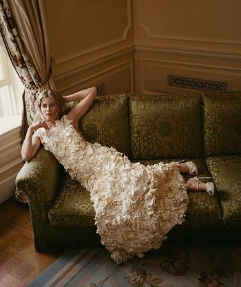 Elizabeth Banks