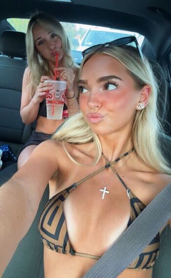 Full leaked Ella livingstonn private onlyfans photo