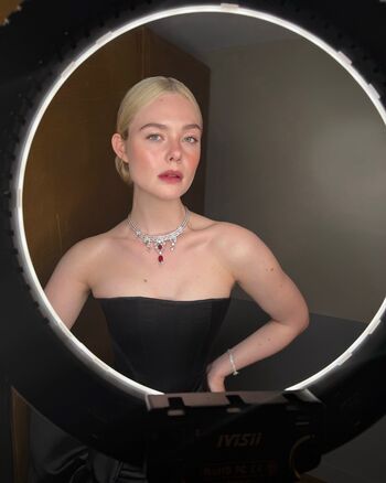 Elle Fanning