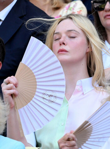 Elle Fanning
