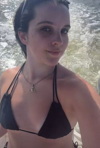 Full leaked Elle mulvaney private onlyfans photo