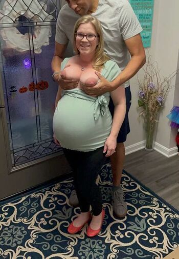 Full leaked Ellie brooks private onlyfans photo