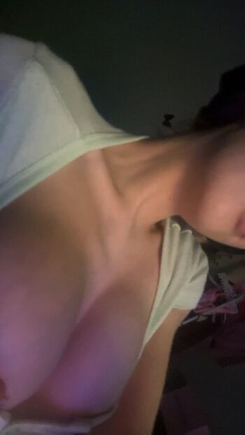 Full leaked Ellie liptrot private onlyfans photo
