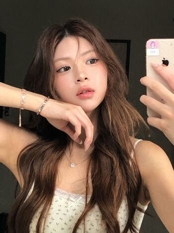 Full leaked Elyn leong private onlyfans photo