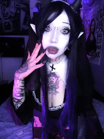 Full leaked Emrattt private onlyfans photo