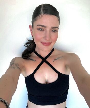 Full leaked Emberspleasures private onlyfans photo