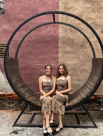 Emilie Y Estephany