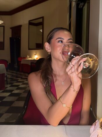 Full leaked Emily landon private onlyfans photo