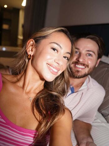 Full leaked Emily landon private onlyfans photo