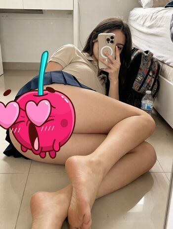 Full leaked Emilysal private onlyfans photo