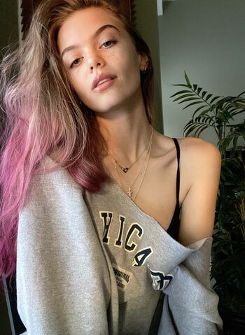 Full leaked Emma beardsley private onlyfans photo