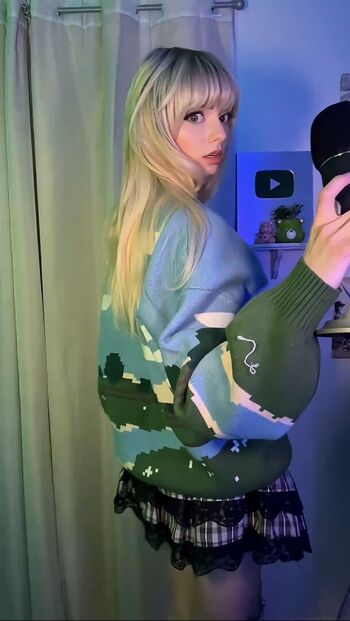 Emma's MySpace