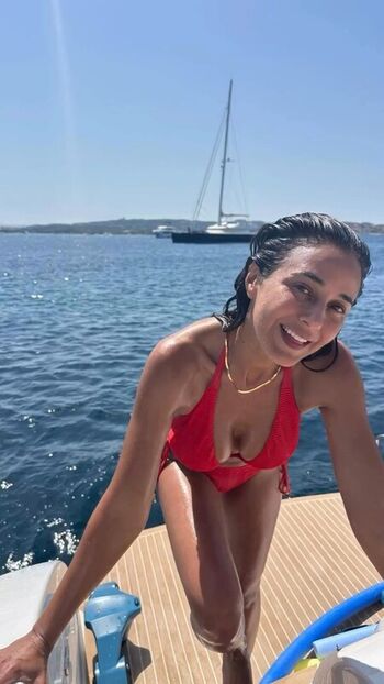 Full leaked Emmanuelle chriqui private onlyfans photo