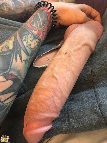Full leaked Emy lee private onlyfans photo