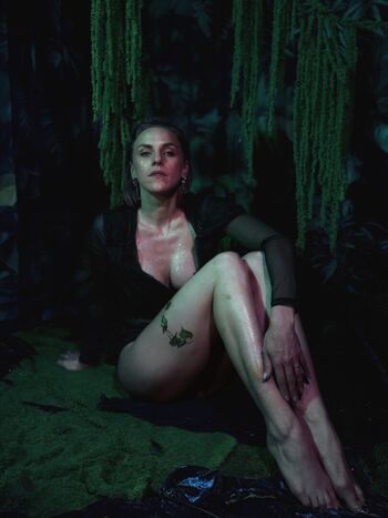 Full leaked Emy ltr private onlyfans photo