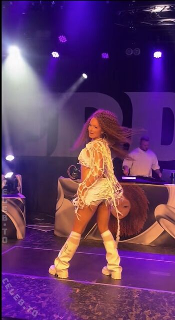 Full leaked Leya desantis/ private onlyfans photo