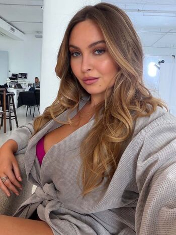 Full leaked Erinmhk private onlyfans photo