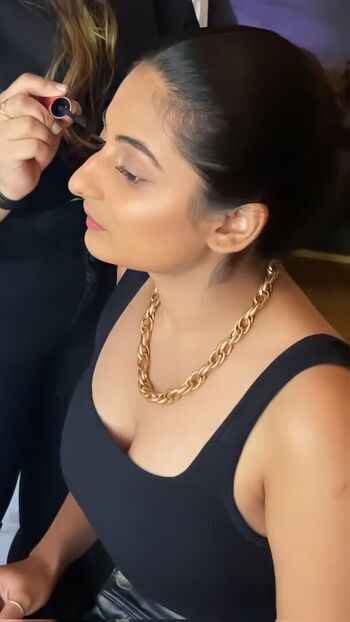 Full leaked Esther anil private onlyfans photo