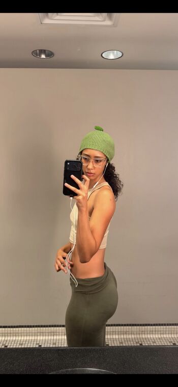 Full leaked Ewmxt private onlyfans photo