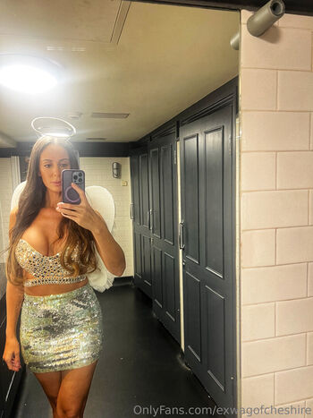 Full leaked Exwagofcheshire private onlyfans photo