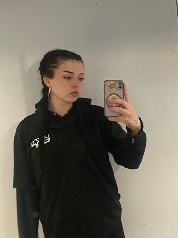 Full leaked Mia melano/ private onlyfans photo