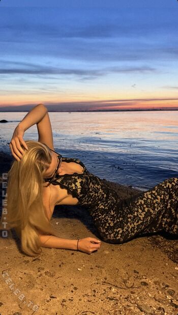 Full leaked Feline trd private onlyfans photo