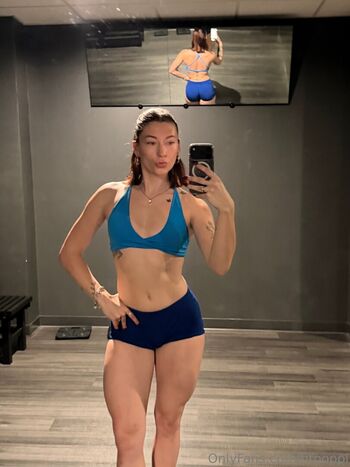 Full leaked Fitpoppi private onlyfans photo