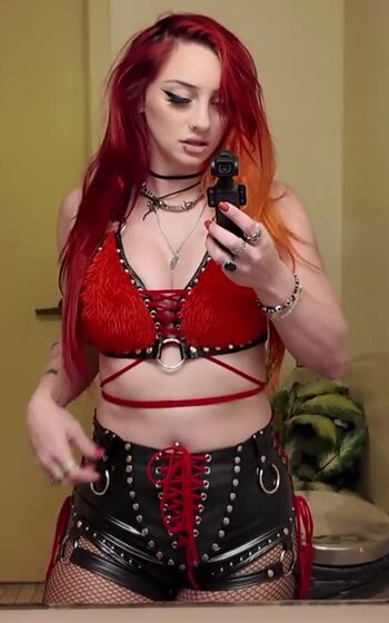 Full leaked Gigi dolan private onlyfans photo