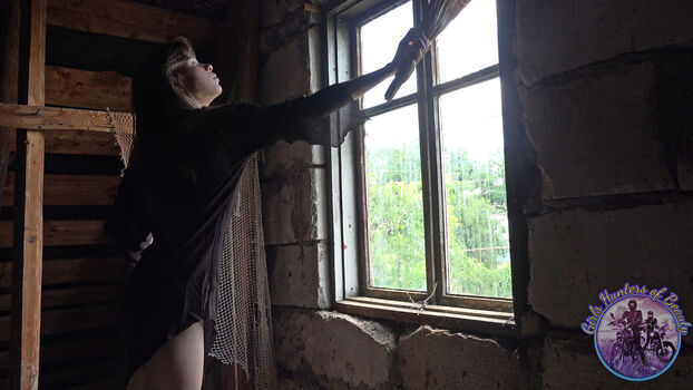 Full leaked Girls huntersbeauty private onlyfans photo