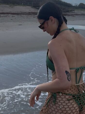 Full leaked Girlwiththesnaketattoo private onlyfans photo