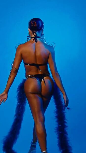 Full leaked Rizuna/ private onlyfans photo