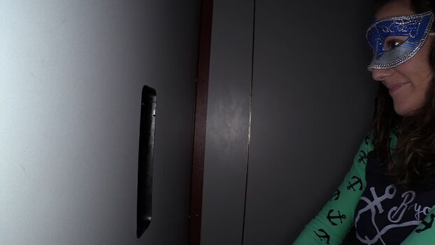Full leaked Gloryhole swallow private onlyfans photo