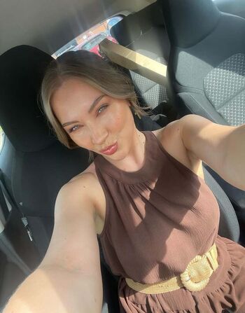 Full leaked Gracie lewis page private onlyfans photo