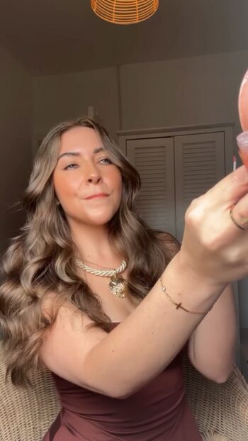 Full leaked Gracie lewis page private onlyfans photo
