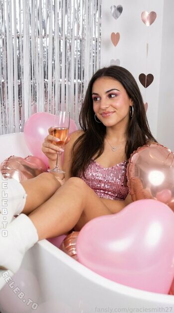 Full leaked Graciesmith private onlyfans photo