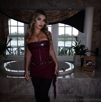 Full leaked Gylliansklar page private onlyfans photo