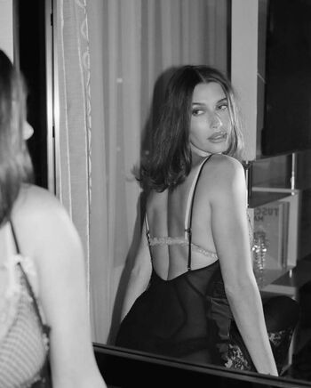 Full leaked Hailey baldwin bieber private onlyfans photo