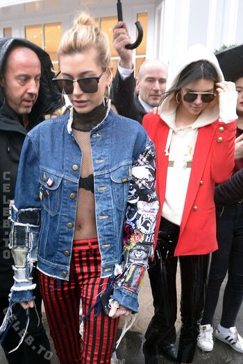 Full leaked Hailey bieber private onlyfans photo