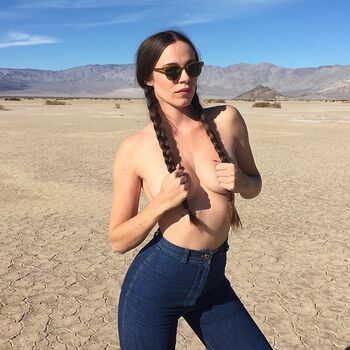 Full leaked Hailey gates private onlyfans photo