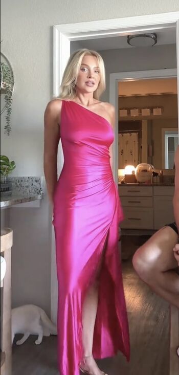 Full leaked Hailey malles private onlyfans photo