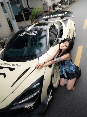 Full leaked Hanavocado private onlyfans photo