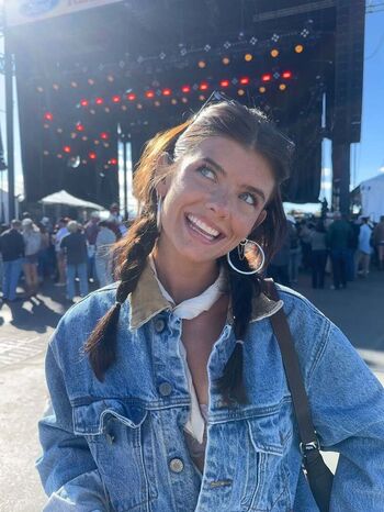 Hannah Schlenker