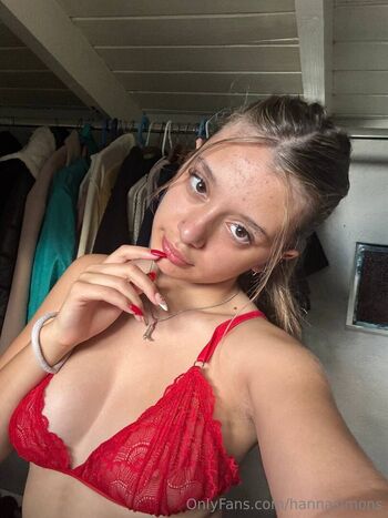 Full leaked Hannasimons private onlyfans photo