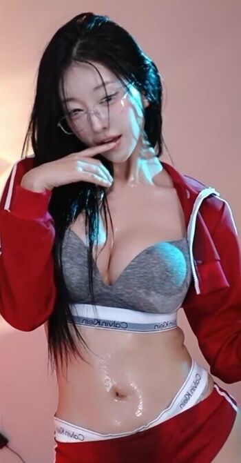Full leaked Haxxnini private onlyfans photo