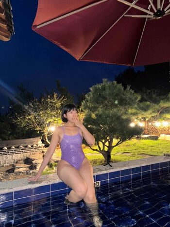 Full leaked Heeheemoon private onlyfans photo