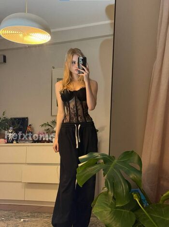 Full leaked Hefxtom private onlyfans photo