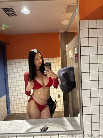 Full leaked Heily private onlyfans photo